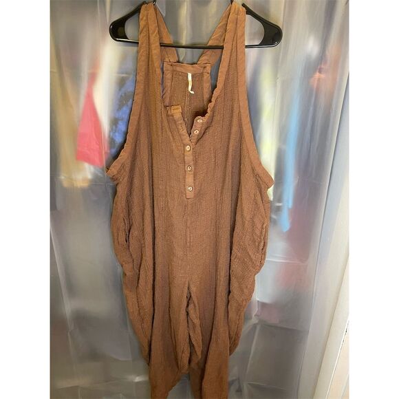FREE PEOPLE Free-Est - Coastal Cruisin' Jumpsuit sz medium $98 sold out! - Picture 3 of 12